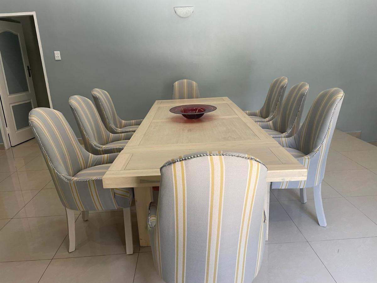 Zwelakho Furnished Apartments The Cube Johannesburg Dış mekan fotoğraf