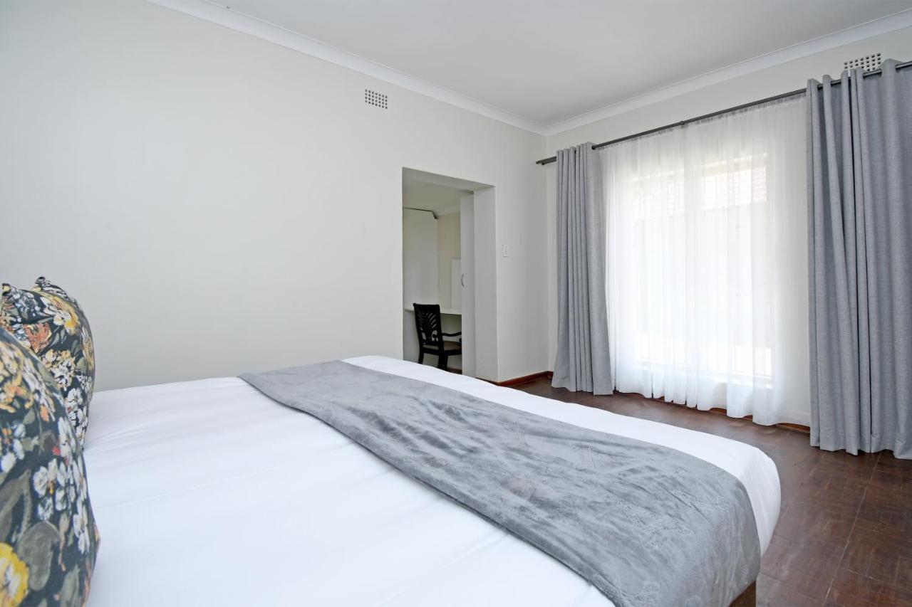 Zwelakho Furnished Apartments The Cube Johannesburg Dış mekan fotoğraf