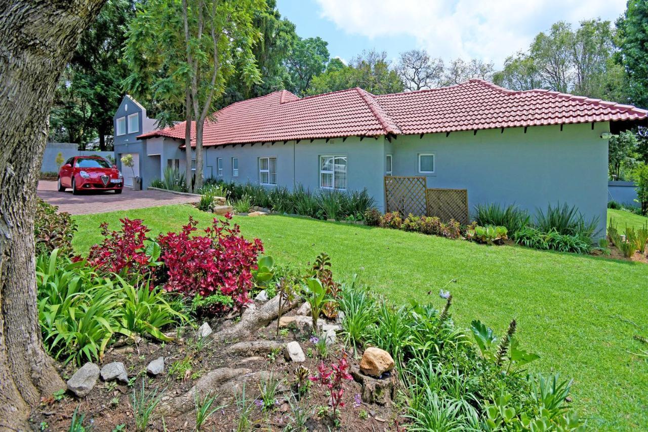 Zwelakho Furnished Apartments The Cube Johannesburg Dış mekan fotoğraf